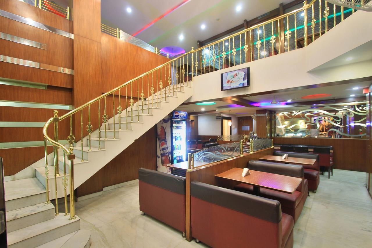 Oyo 6110 Thalassa Suites Bangalore Extérieur photo