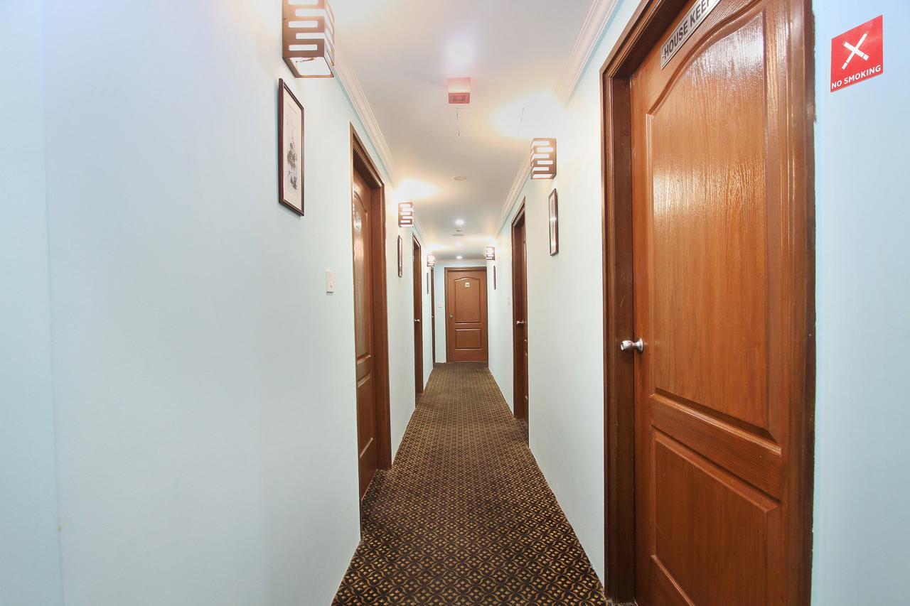 Oyo 6110 Thalassa Suites Bangalore Extérieur photo